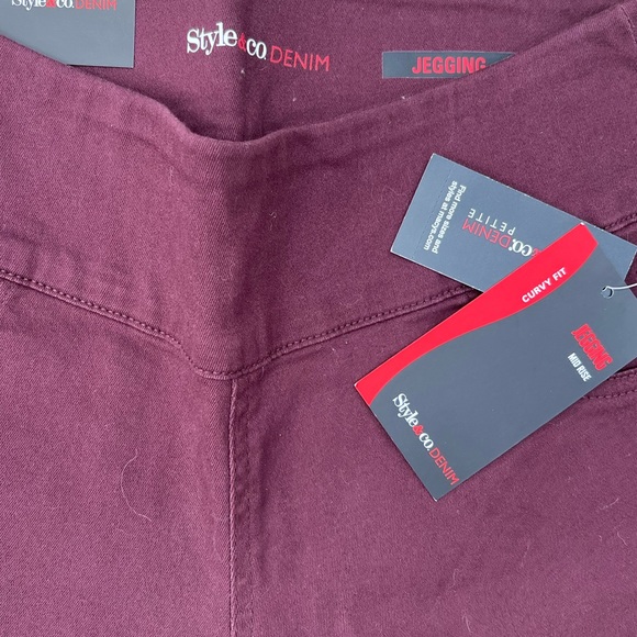Style & Co Petite Medium Curvy Fit Mid Rise Denim Jeggings - Picture 10 of 11